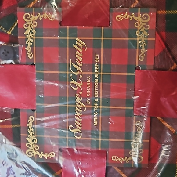 Savage X Fenty Men's Flannel Feels Sleep 2-Piece Set - Red Cognac Plaid SZ XXL - Picture 8 of 11